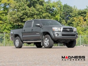 Toyota Tacoma Leveling Lift Kit - 0-2" - M1 Adjustable Struts
